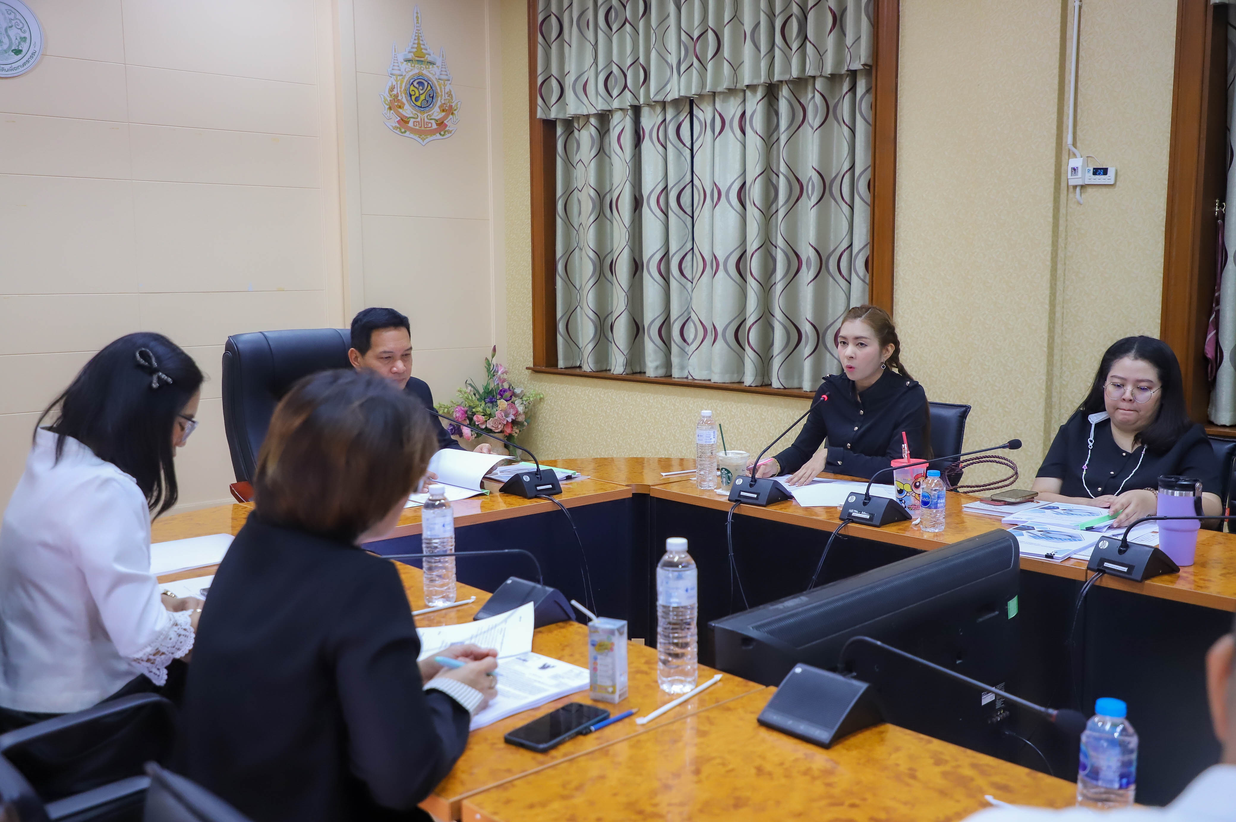 title - สบท. ประชุมชี้แจงและมอบหมายผู้รับผิดชอบในแต่ละตัวชี้วัดในส่วนที่เกี่ยวข้องกับกองทุนการปฏิรูปที่ดินเพื่อเกษตรกรรม ประจําปีงบประมาณ พ.ศ. 2569 